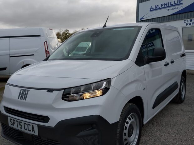 Fiat Doblo PRIMO L1 Multijet3 1.5 100PS *PRE-REG* 3