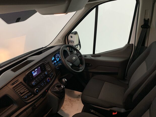 Ford Transit Transit 350 L3 Diesel RWD 2.0 Eco Blue 105ps H3 Leader Van 13