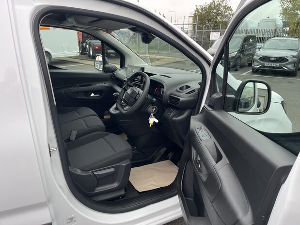 Fiat Doblo PRIMO L1 Multijet3 1.5 100PS S&S Manual MY24 *PRE-REG* 13