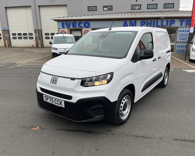 Fiat Doblo PRIMO L1 Multijet3 1.5 100PS S&S Manual MY24 *PRE-REG*