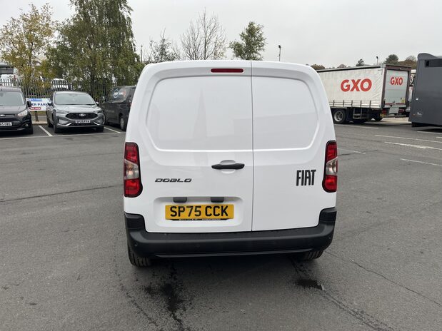 Fiat Doblo PRIMO L1 Multijet3 1.5 100PS S&S Manual MY24 *PRE-REG* 6