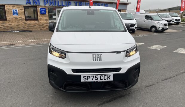 Fiat Doblo PRIMO L1 Multijet3 1.5 100PS S&S Manual MY24 *PRE-REG*