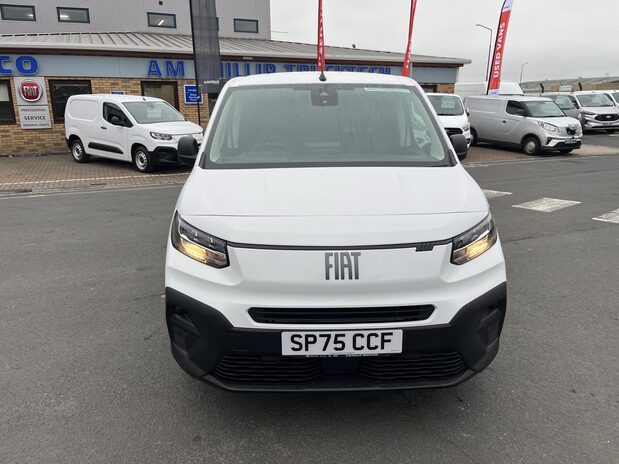 Fiat Doblo PRIMO L1 Multijet3 1.5 100PS S&S Manual MY24 *PRE-REG* 2