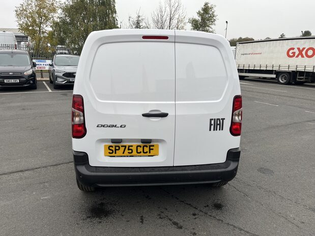 Fiat Doblo PRIMO L1 Multijet3 1.5 100PS S&S Manual MY24 *PRE-REG* 6