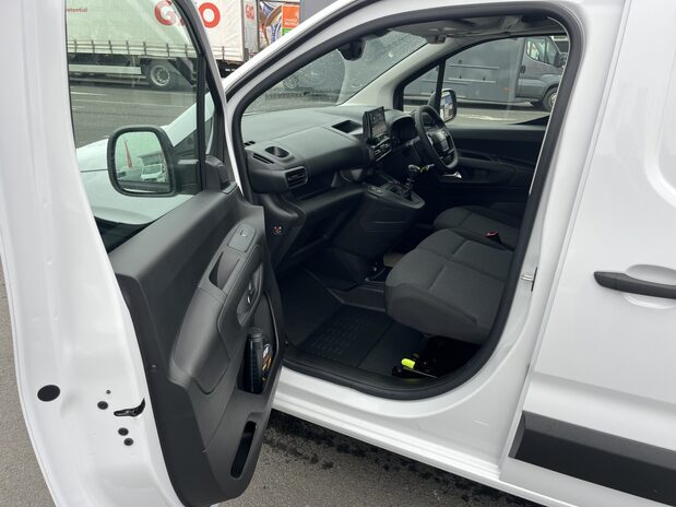 Fiat Doblo PRIMO L1 Multijet3 1.5 100PS S&S Manual MY24 *PRE-REG* 15