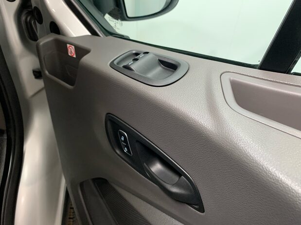 Ford Transit 350 LIMITED L3H3 DCIV ECOBLUE 14