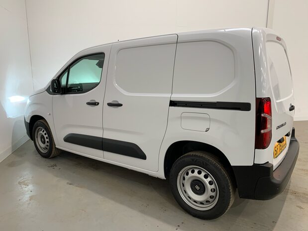 Fiat Doblo PRIMO L1 Multijet3 1.5 100ps S/&S H1 Van *pre-reg* 10