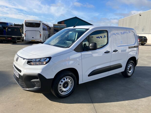 Fiat Doblo PRIMO L1 Multijet3 1.5 100ps S/&S H1 Van *pre-reg* 11