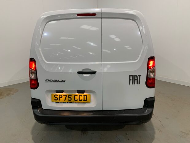 Fiat Doblo PRIMO L1 Multijet3 1.5 100ps S/&S H1 Van *pre-reg* 6