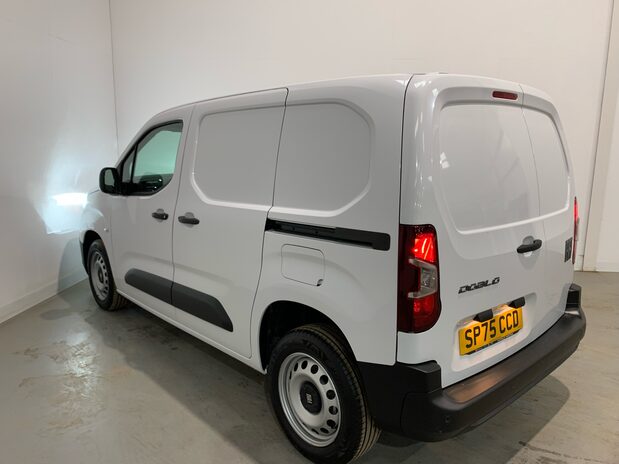 Fiat Doblo PRIMO L1 Multijet3 1.5 100ps S/&S H1 Van *pre-reg* 11