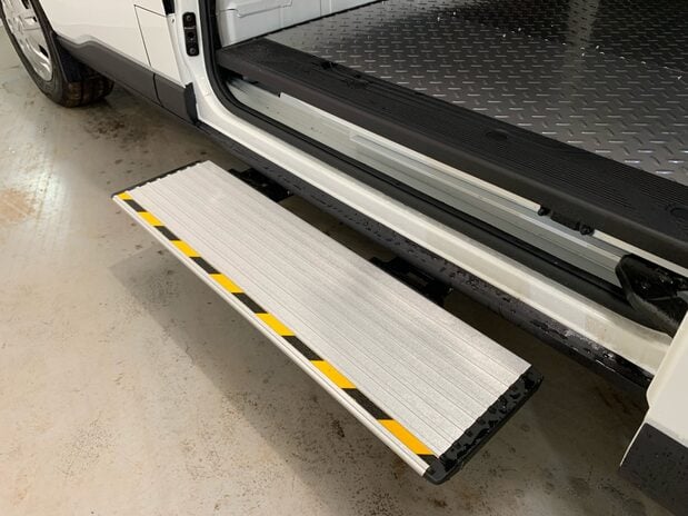 Maxus Deliver 7 BASE L2H1 Panel Van *pre-reg* 7