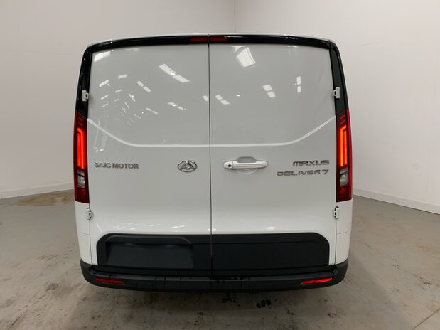 Maxus Deliver 7 BASE L2H1 Panel Van *pre-reg* 5
