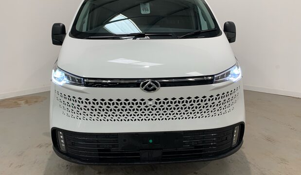 Maxus Deliver 7 BASE L2H1 Panel Van *pre-reg*