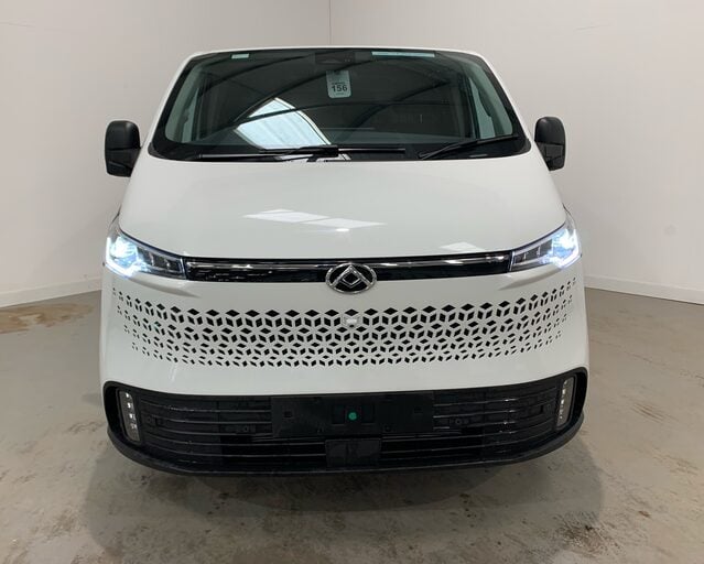 Maxus Deliver 7 BASE L2H1 Panel Van *pre-reg*