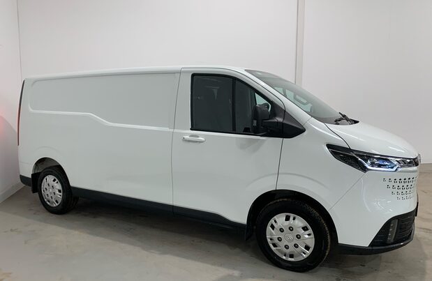 Maxus Deliver 7 BASE L2H1 Panel Van *pre-reg*