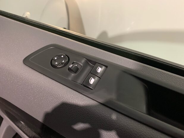 Vauxhall Vivaro VAUXHALL VIVARO L2 H1 F2900 DYNAMIC S/S 24