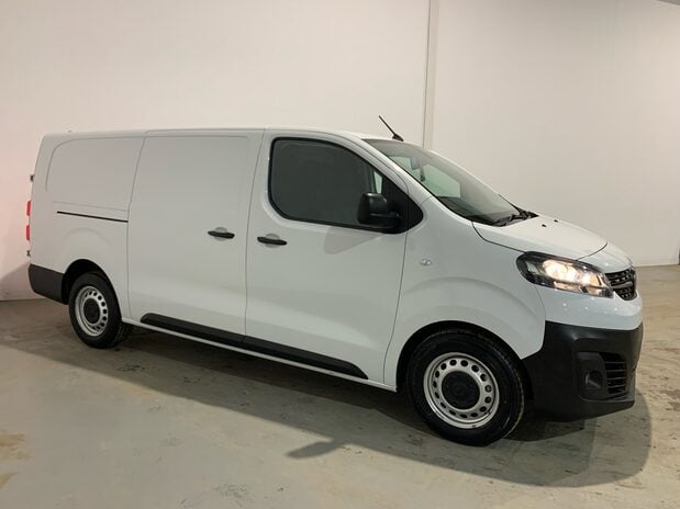 Vauxhall Vivaro VAUXHALL VIVARO L2 H1 F2900 DYNAMIC S/S 7
