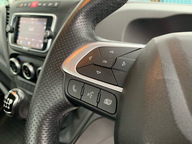 Iveco Daily Daily 72C18H 3.0 Transporter 4750 WB 24