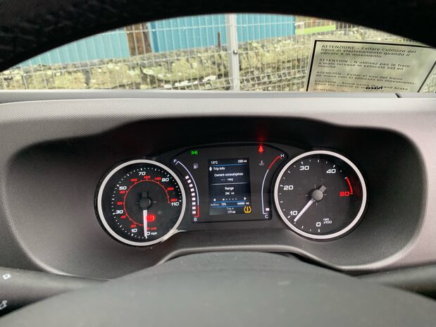 Iveco Daily Daily 72C18H 3.0 Transporter 4750 WB 22