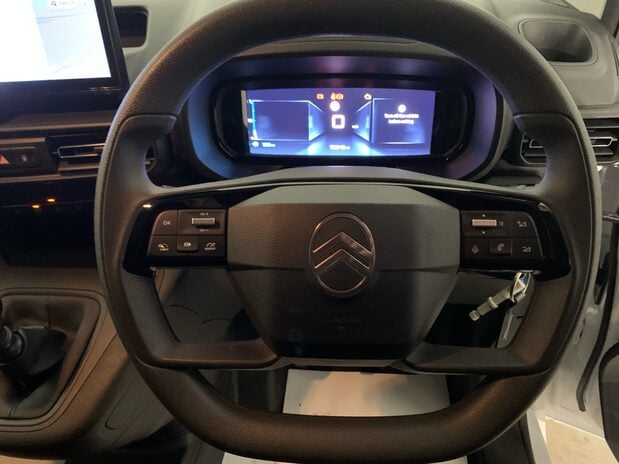 Citroen Berlingo CITROEN BERLINGO XL DRIVER BLUEHDI S/S 100PS 23