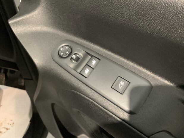 Citroen Berlingo CITROEN BERLINGO XL DRIVER BLUEHDI S/S 100PS 20