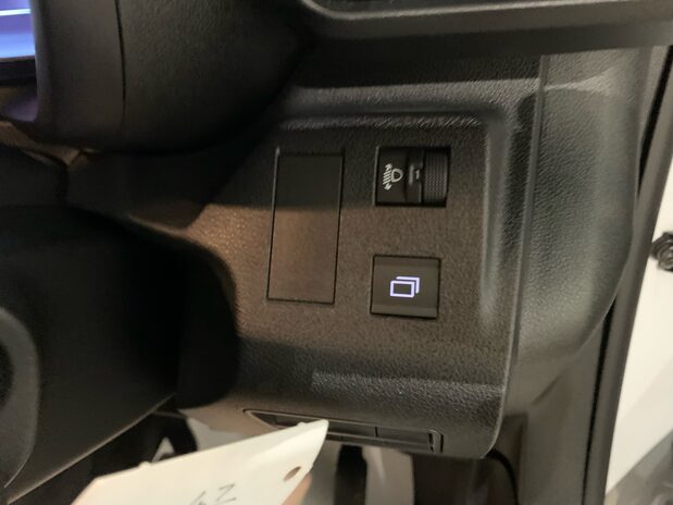 Citroen Berlingo CITROEN BERLINGO XL DRIVER BLUEHDI S/S 100ps 26