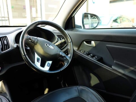 Kia Sportage 1.6 GDi EcoDynamics 2 2WD Euro 5 (s/s) 5dr 13