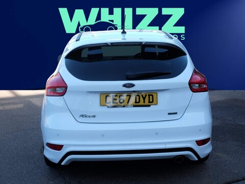 Ford Focus 1.5T EcoBoost ST-Line Euro 6 (s/s) 5dr 6