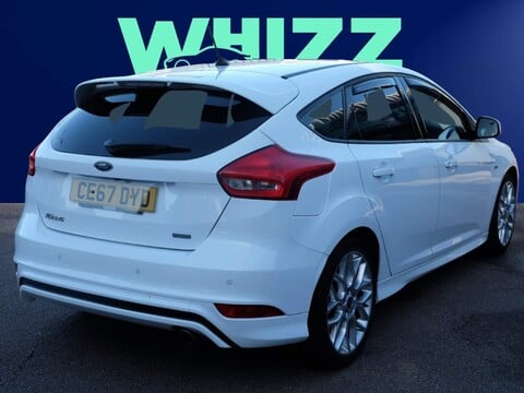 Ford Focus 1.5T EcoBoost ST-Line Euro 6 (s/s) 5dr 7