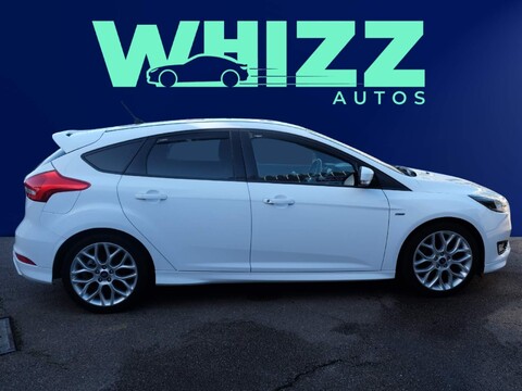 Ford Focus 1.5T EcoBoost ST-Line Euro 6 (s/s) 5dr 8