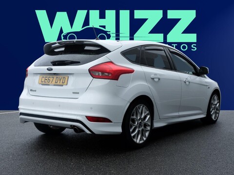 Ford Focus 1.5T EcoBoost ST-Line Euro 6 (s/s) 5dr 7