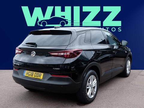 Vauxhall Grandland X 1.2 Turbo SE Euro 6 (s/s) 5dr 7