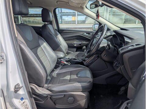 Ford Kuga 2.0 TDCi Titanium 2WD Euro 6 (s/s) 5dr 11