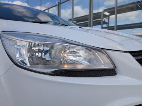 Ford Kuga 2.0 TDCi Titanium 2WD Euro 6 (s/s) 5dr 34