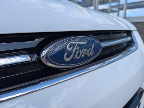 Ford Kuga 2.0 TDCi Titanium 2WD Euro 6 (s/s) 5dr 45