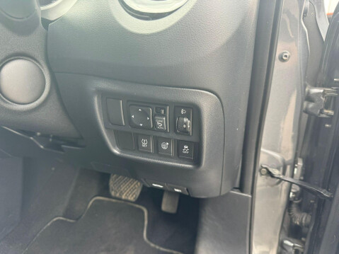 Nissan Juke 1.6 Tekna XTRON Euro 6 5dr 18