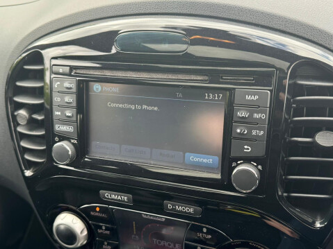 Nissan Juke 1.6 Tekna XTRON Euro 6 5dr 27