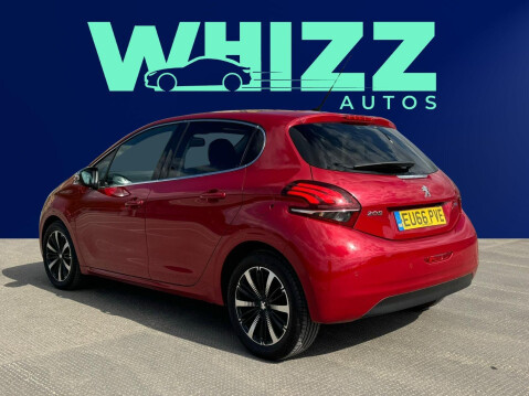 Peugeot 208 1.2 PureTech Allure Premium Euro 6 5dr 5
