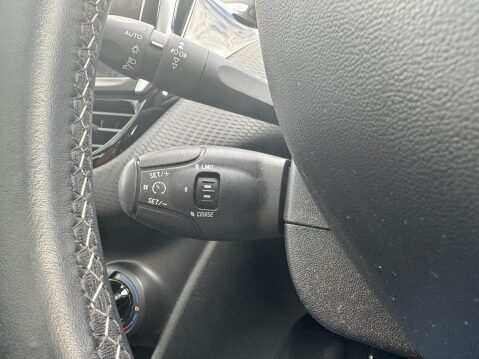Peugeot 208 1.2 PureTech Allure Premium Euro 6 5dr 45