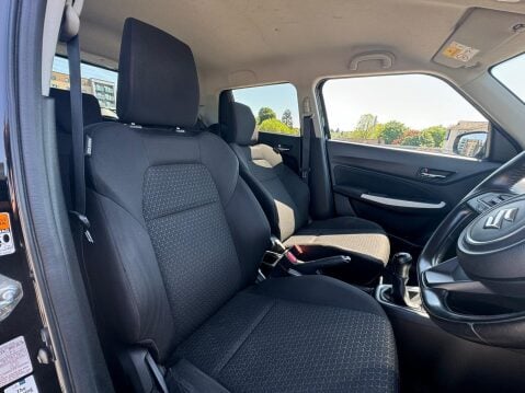 Suzuki Swift 1.2 Dualjet Attitude Euro 6 (s/s) 5dr 12