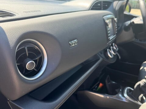 Toyota Yaris 1.5 VVT-i Y20 Euro 6 5dr 49