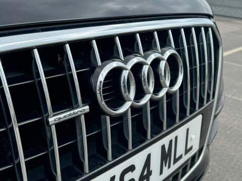 Audi Q3 2.0 TDI S line S Tronic quattro Euro 5 (s/s) 5dr 18