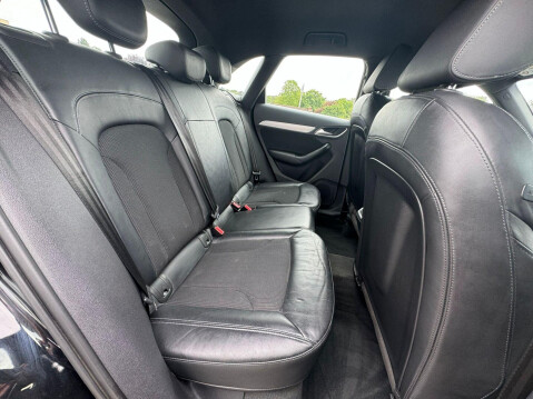 Audi Q3 2.0 TDI S line S Tronic quattro Euro 5 (s/s) 5dr 35