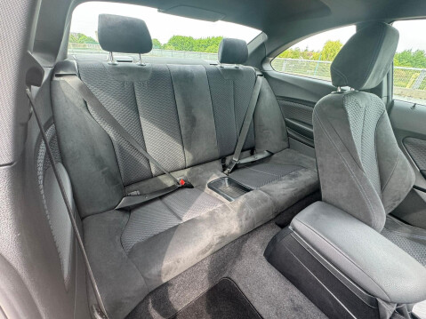 BMW 2 Series 1.5 218i M Sport Euro 6 (s/s) 2dr 34