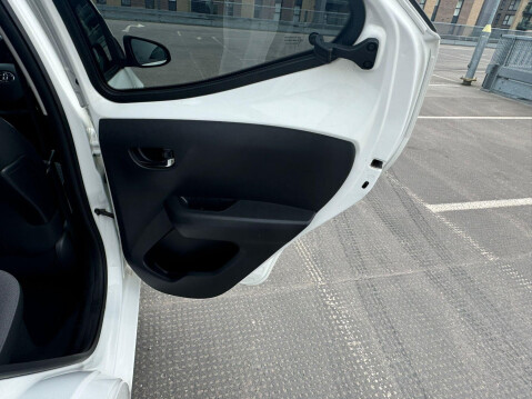 Toyota Aygo 1.0 VVT-i x-trend Funroof x-shift Euro 6 5dr 34