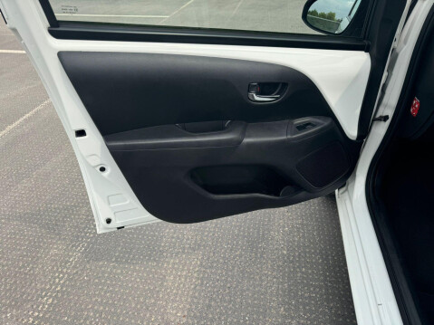 Toyota Aygo 1.0 VVT-i x-trend Funroof x-shift Euro 6 5dr 41