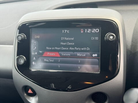 Toyota Aygo 1.0 VVT-i x-trend Funroof x-shift Euro 6 5dr 50
