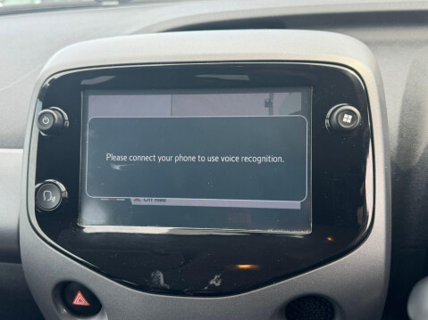 Toyota Aygo 1.0 VVT-i x-trend Funroof x-shift Euro 6 5dr 54