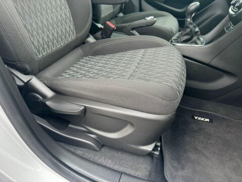 Vauxhall Mokka 1.6 Exclusiv 2WD Euro 5 (s/s) 5dr 10