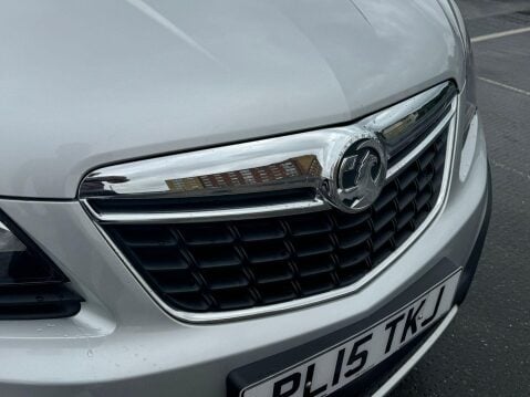 Vauxhall Mokka 1.6 Exclusiv 2WD Euro 5 (s/s) 5dr 52